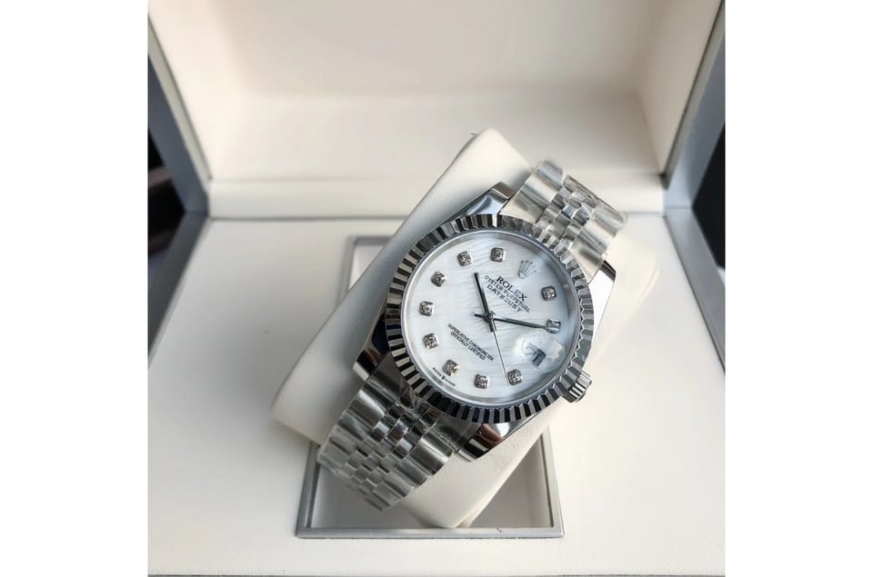 Rolex Datejust 36/28mm SS/SS Jub White/Dial view 5