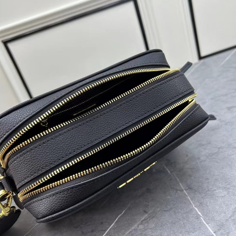 Prada Camera Shoulder Bag 23Cm view 7