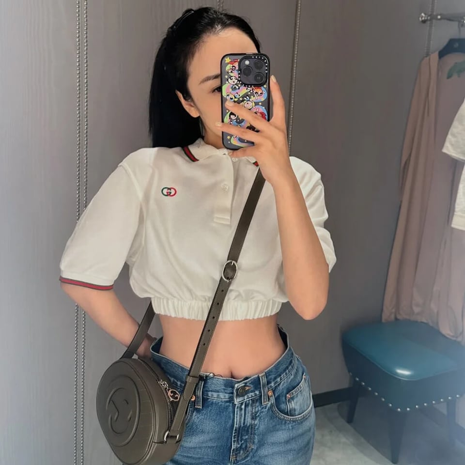 Gucci Blondie Mini Shoulder Bag view 4