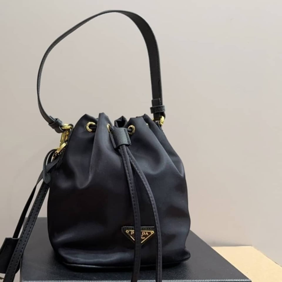 Prada Re Edition 1978 Re Nylon Mini Bag Black 16Cm view 3