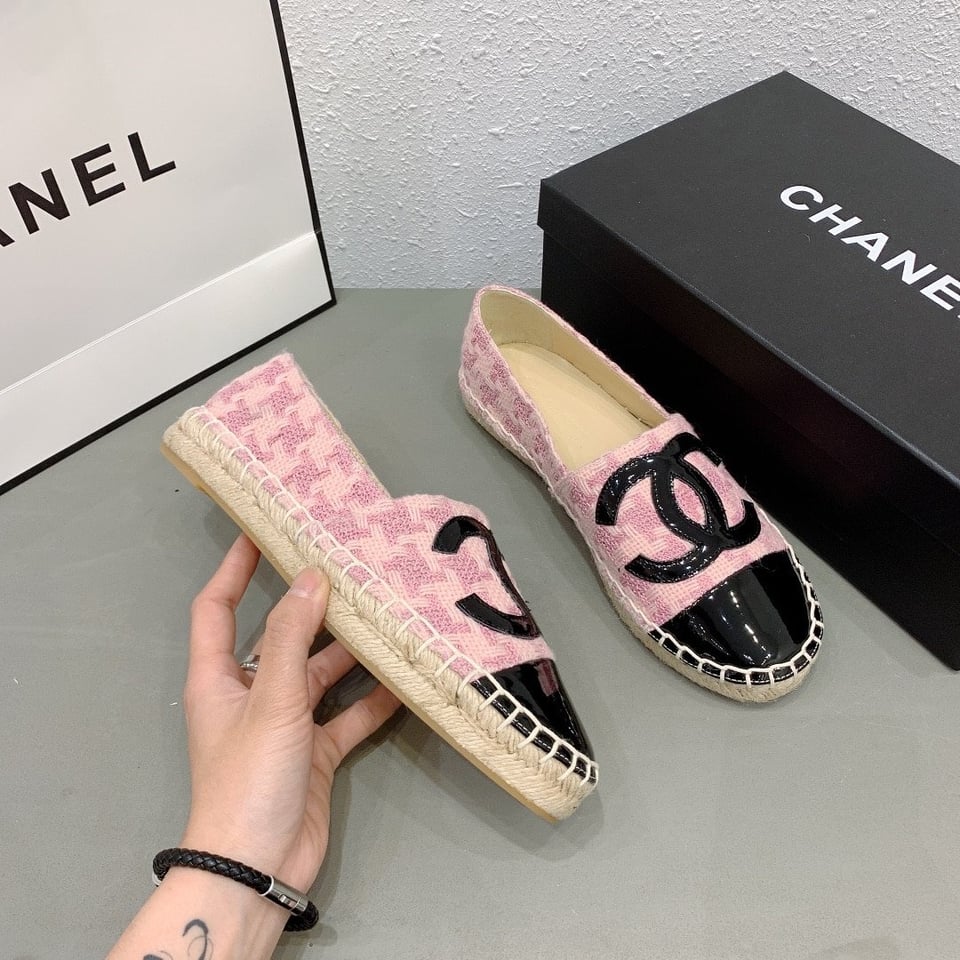 Chanel Tweed Patent Cc Espadrilles Slip On Pink Black view 5