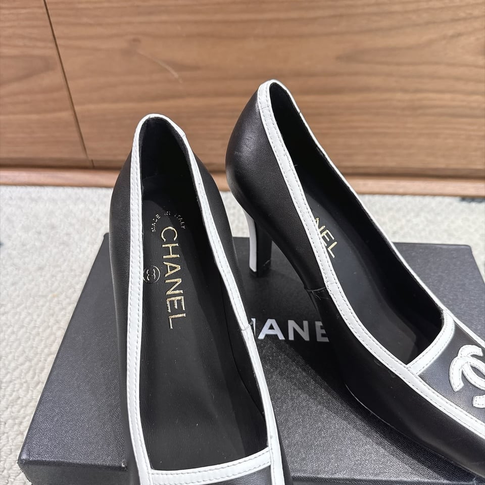 Chanel Siyah Beyaz Deri Kadın Babet Black view 6