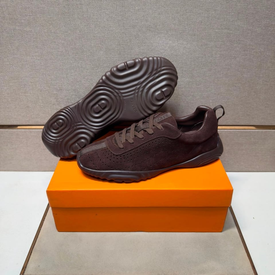 Hermes Neon Sneaker Marron Ébène Color Goatskin H262896ZHME390 view 5
