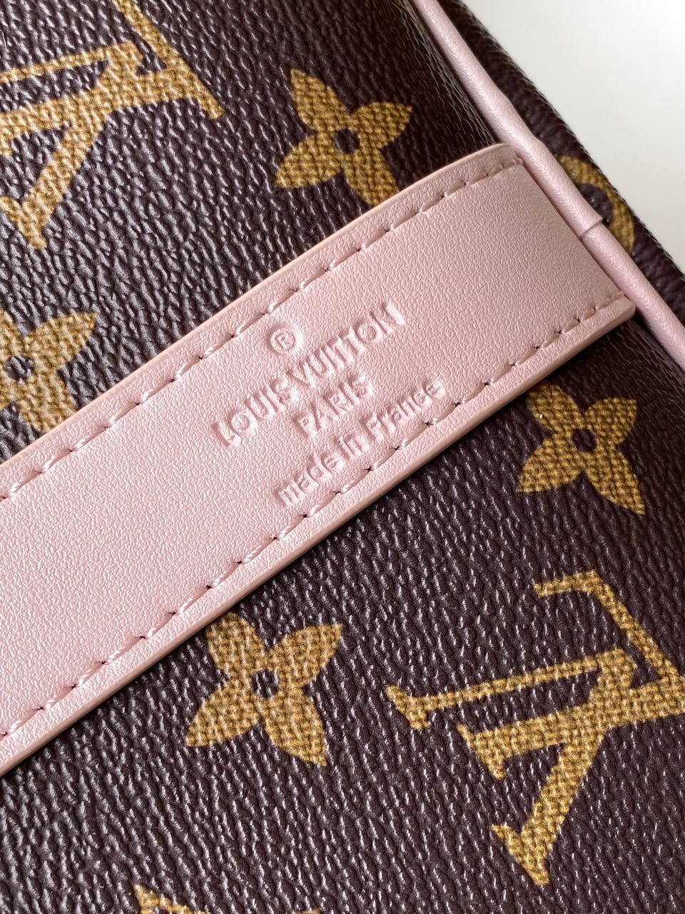 Louis Vuitton Keepall Bandoulière 45cm/17.7in Monogram Coated Canvas M25822 view 9