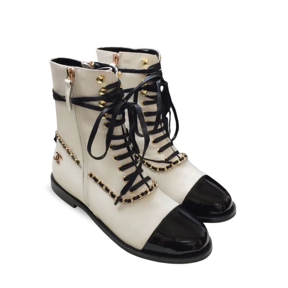 Chanel Botas Para Mujer White And Black view 2