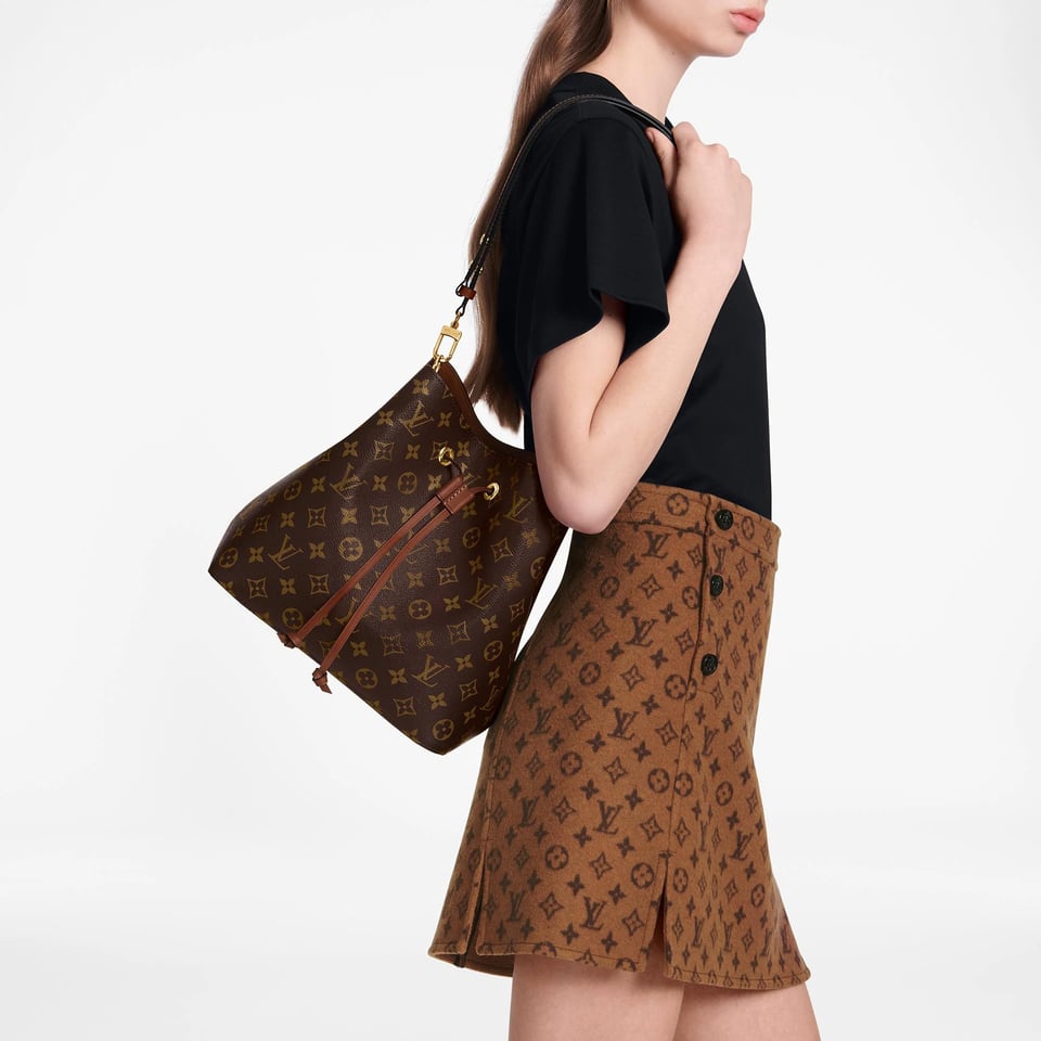 Louis Vuitton Luxury Monogram Canvas And Leather Handbag Neonoe Caramel view 3