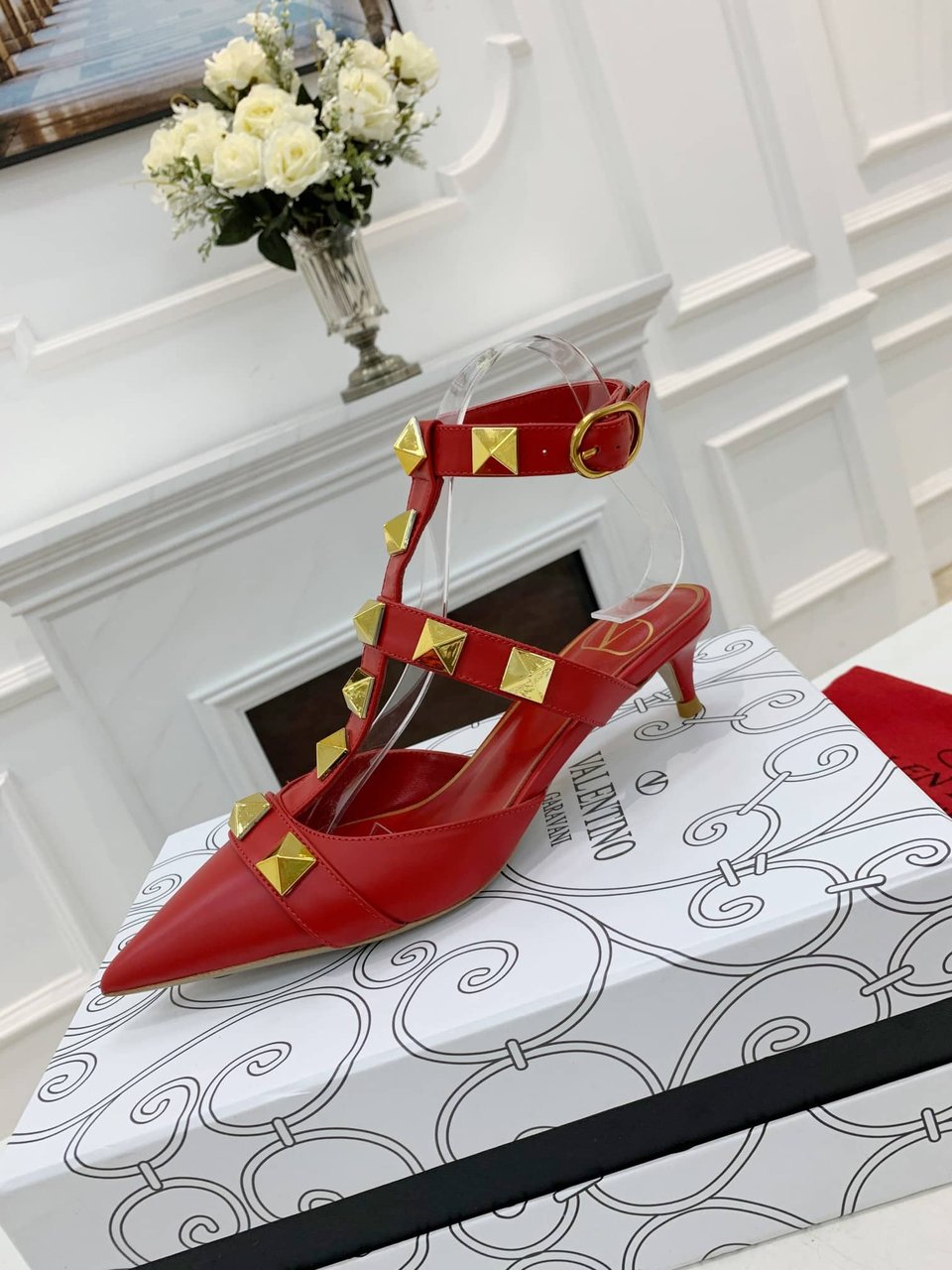 Valentino Garavani Roman Stud Kitten Heel Pumps Red view 9