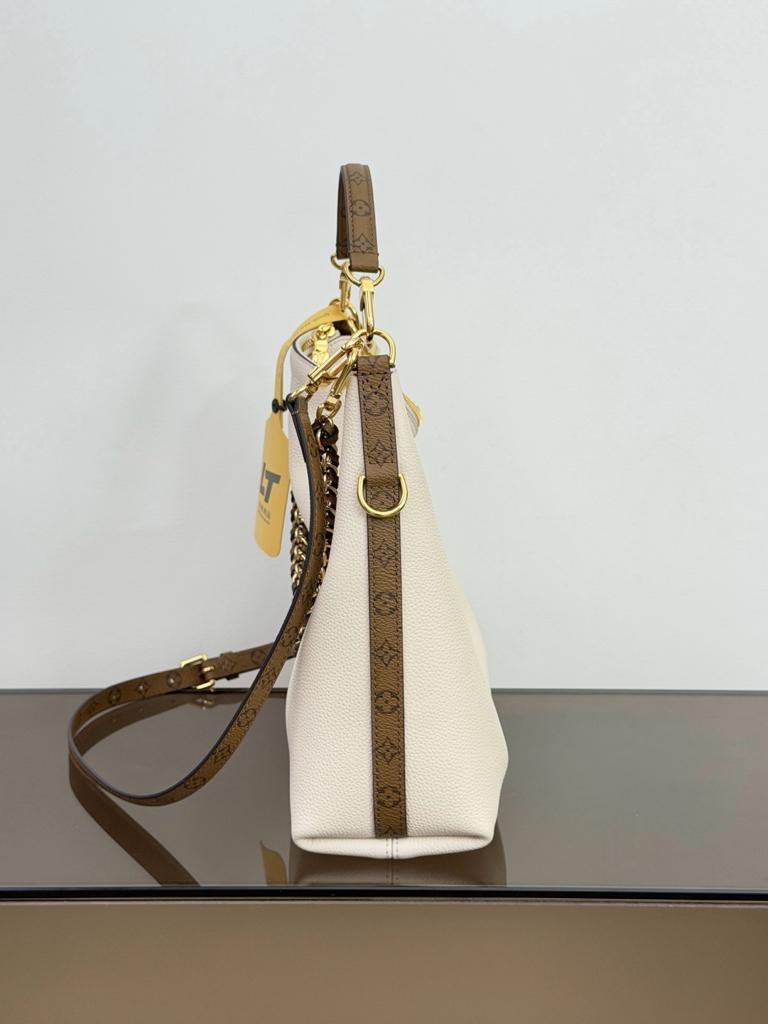 Louis Vuitton Multipass Bag Vanilla 30cm M29094 view 4