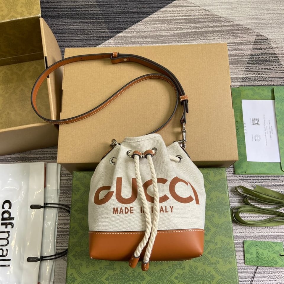 Gucci Mini Shoulder Bag With Gucci Print view 6