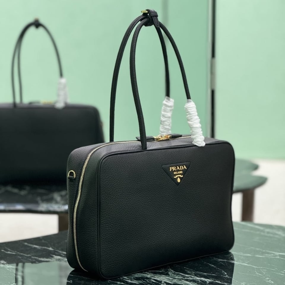 Prada Large Top Handle Bag Black 35Cm view 4