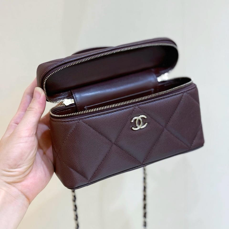 Chanel Top Handle Slim Vanity Case Dark Brown Hardware 19cm/7.5in view 4