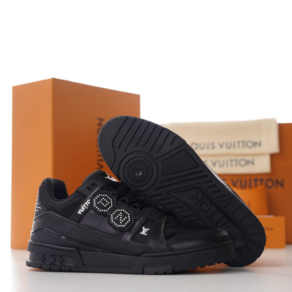 Louis Vuitton LV Trainer Sneaker Black for Men view 10