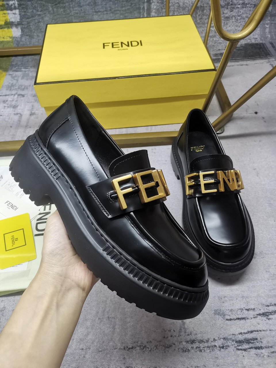 Fendigraphy Smooth Leather Loafers Black view 3
