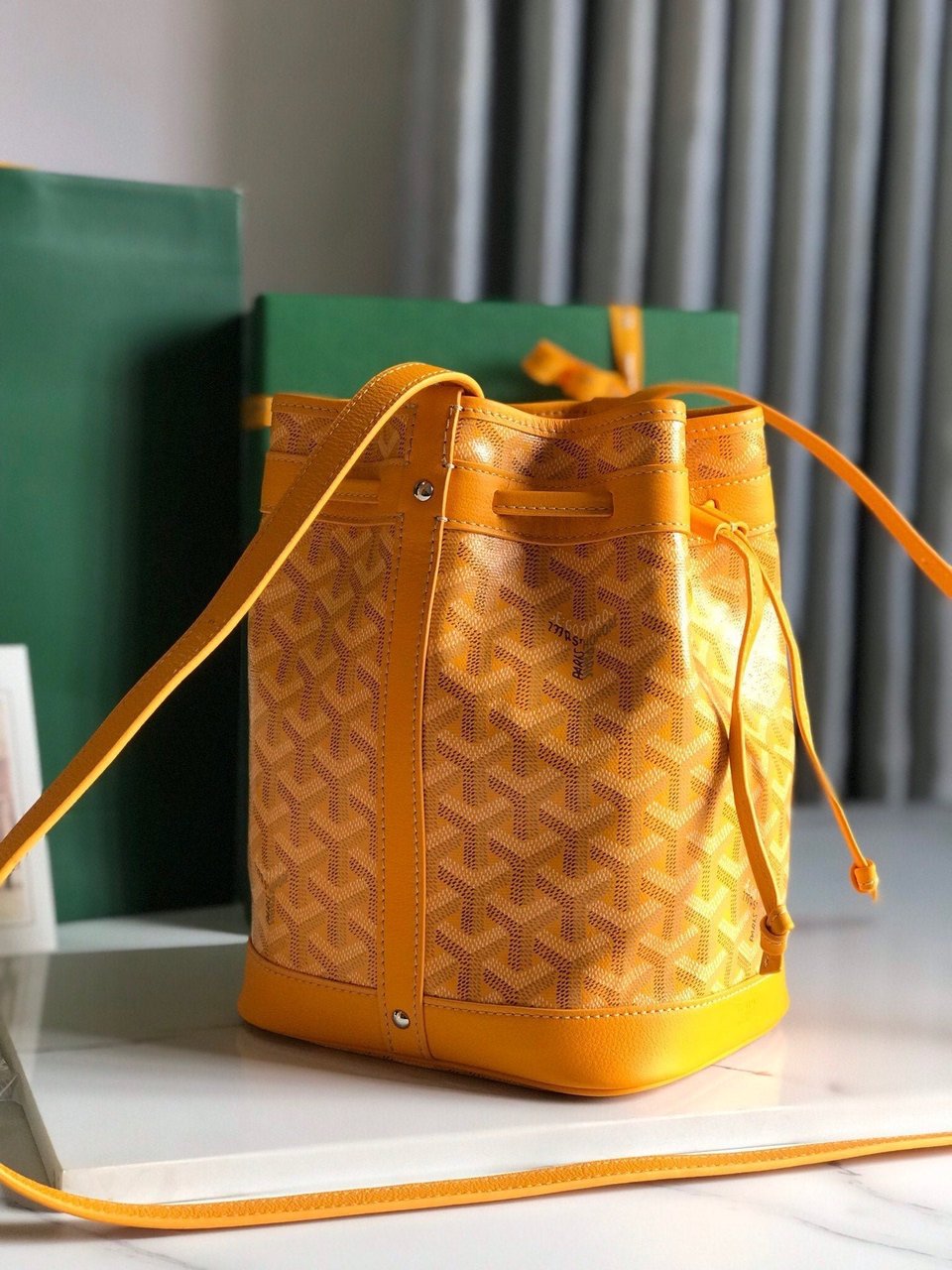 Goyard Petit Flot Bucket Bag 22 Cm Yellow Goyardine Canvas And Lambskin Trim view 7