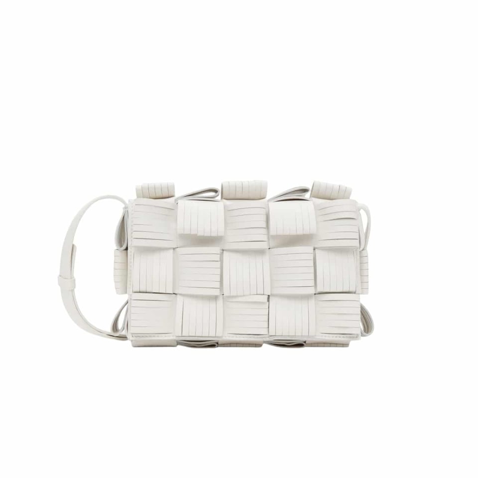 Bottega Veneta Fringe Bag White 22Cm view 2