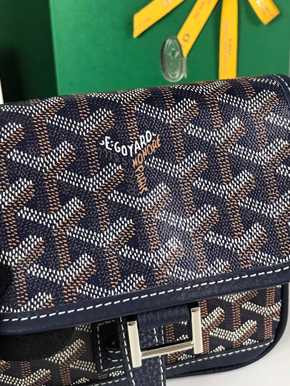 Goyard Grand Bleu 16 Cm Navy Blue Goyardine Canvas And Lambskin view 10