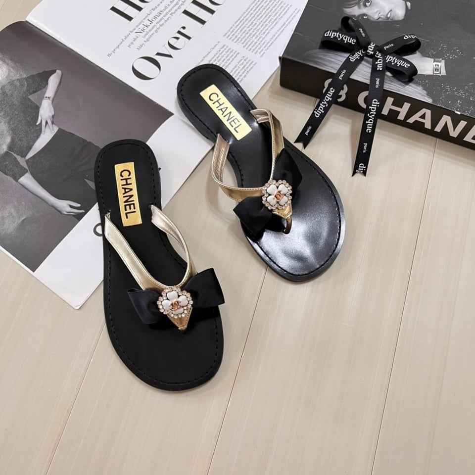Chanel Thong Slide White Camellia Cc Logo Bow Black view 8