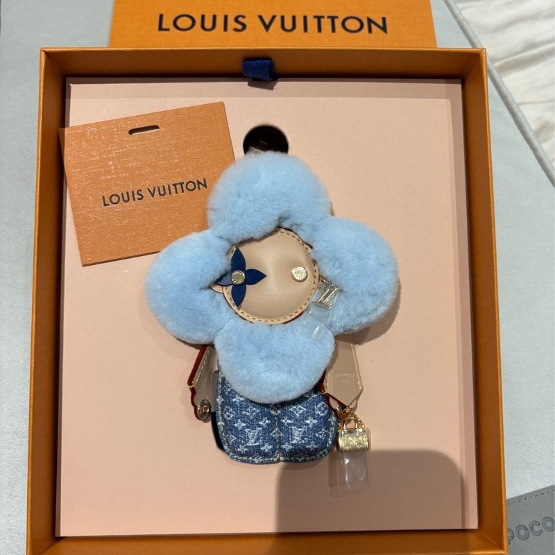 Louis Vuitton Vivienne Fashionista Bag Charm M01741 Blue Calfskin 18cm/7.1in view 4