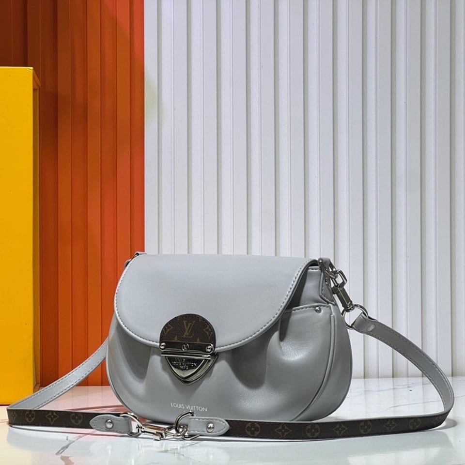 Louis Vuitton Sunset Vibe Lv Vibe Silver 27Cm view 5