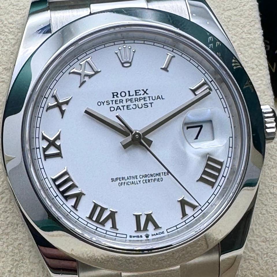 [Superclone] Rolex Datejust 41mm White Dial Oyster 126300 view 4