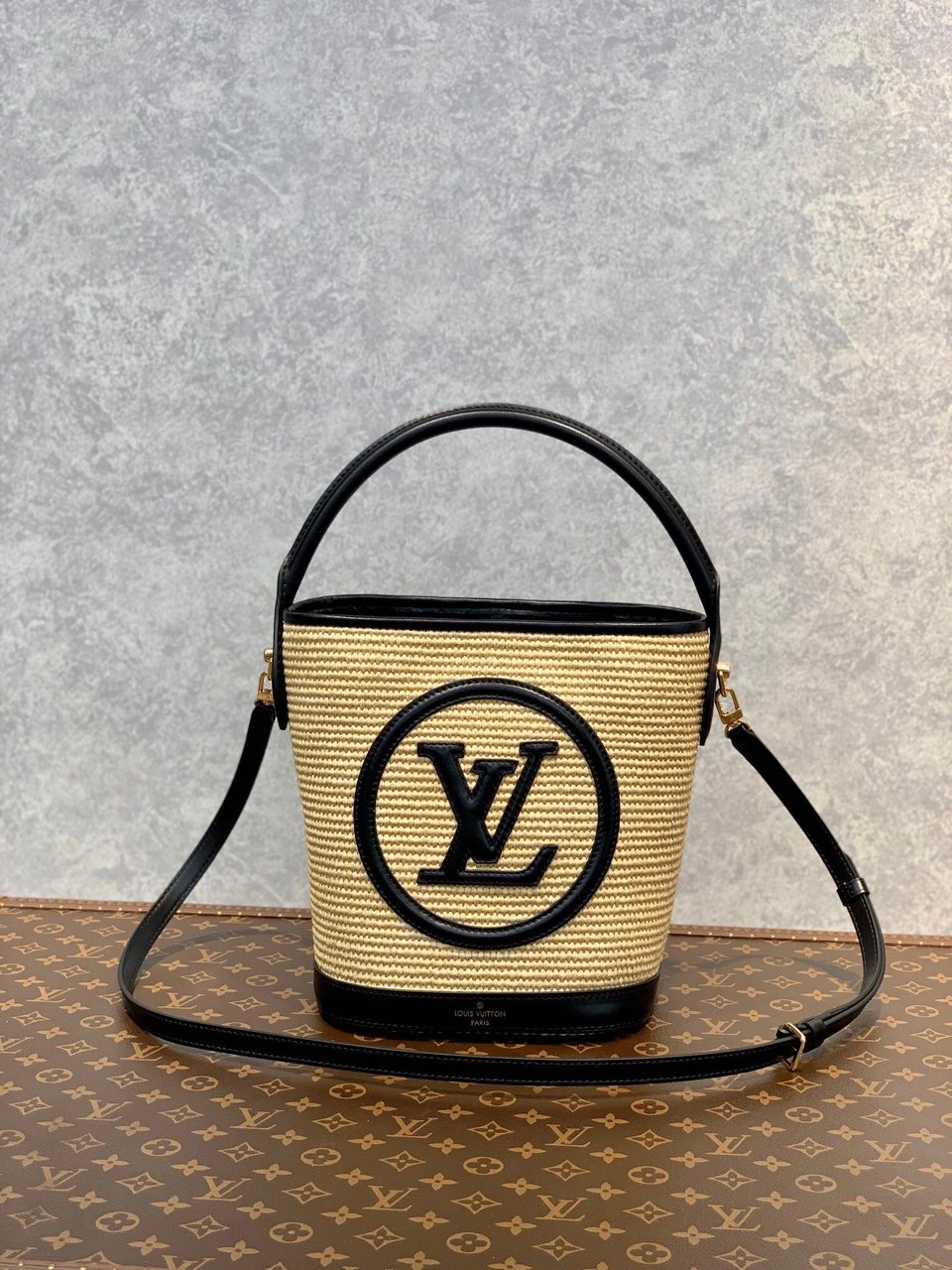 Louis Vuitton Petit Bucket 24Cm Black M59961 view 3