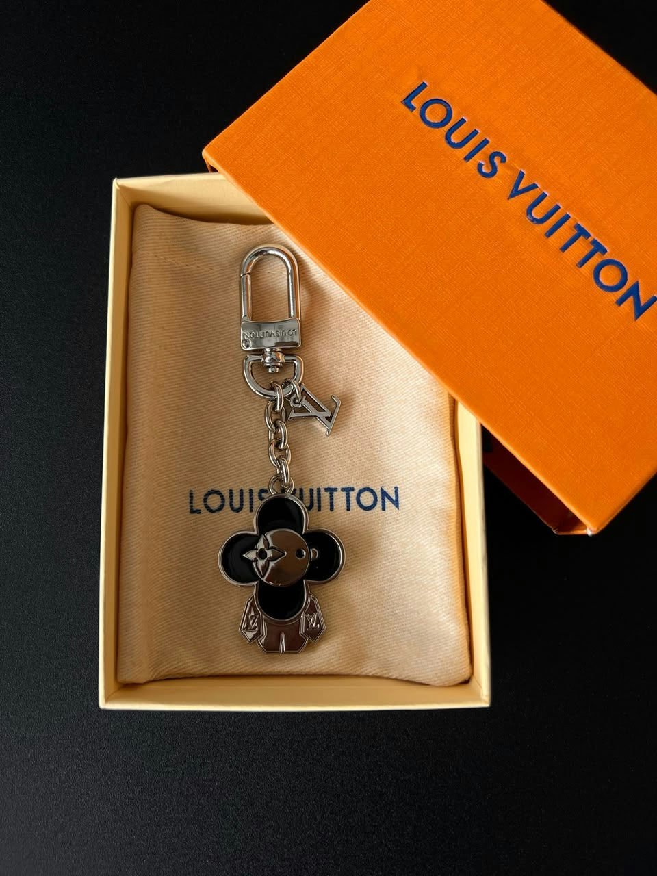 Louis Vuitton Vivienne Keychain Black Color Silver-tone 11cm/4.3in view 2