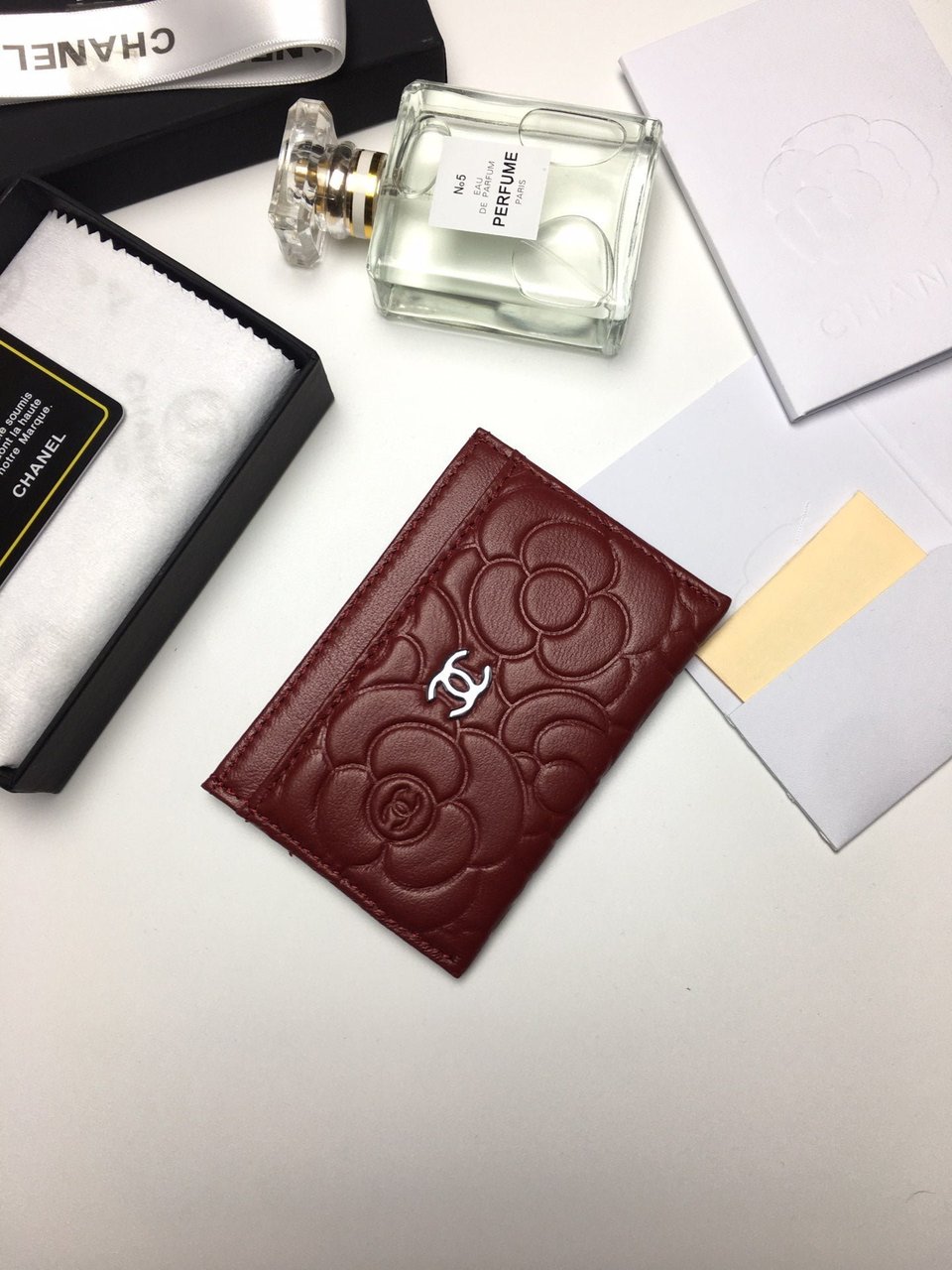Chanel Floral Card Holder 11.2 Garnet Calfskin Silver Icon view 6