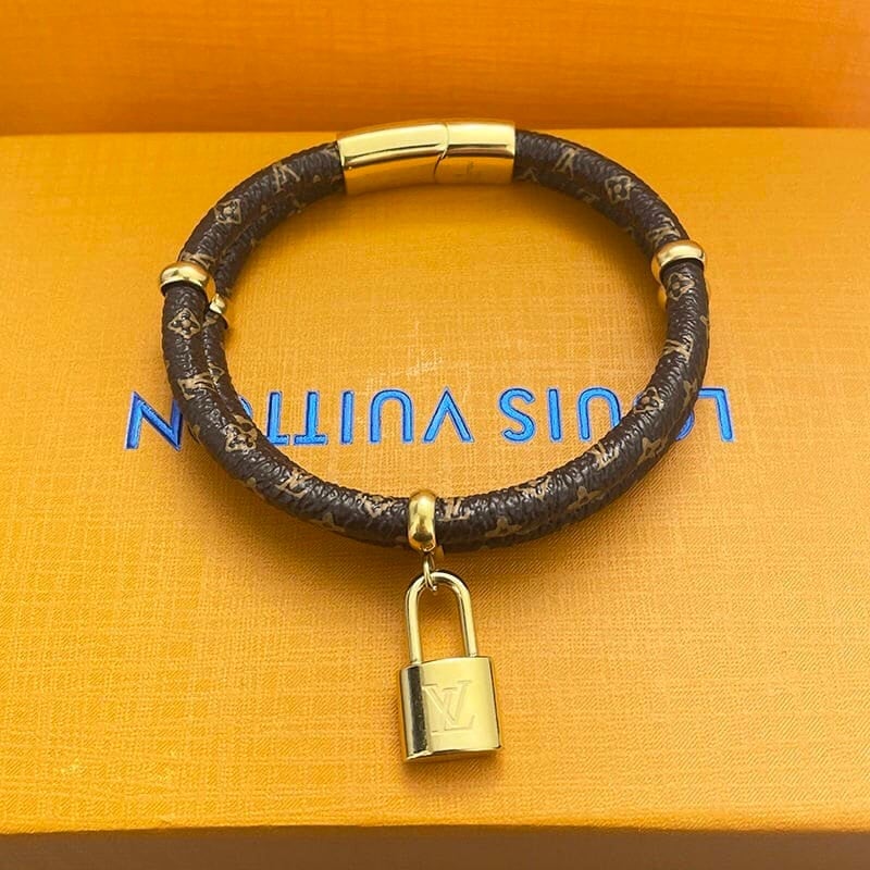 Louis Vuitton Keep It Twice Bracelet M8109E view 3