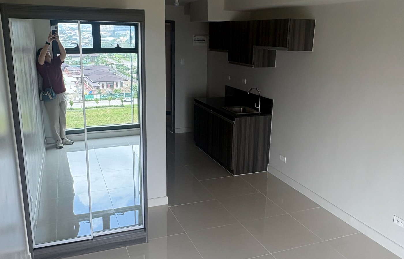 Photo 5 of 10 — Studio for rent, Pasig