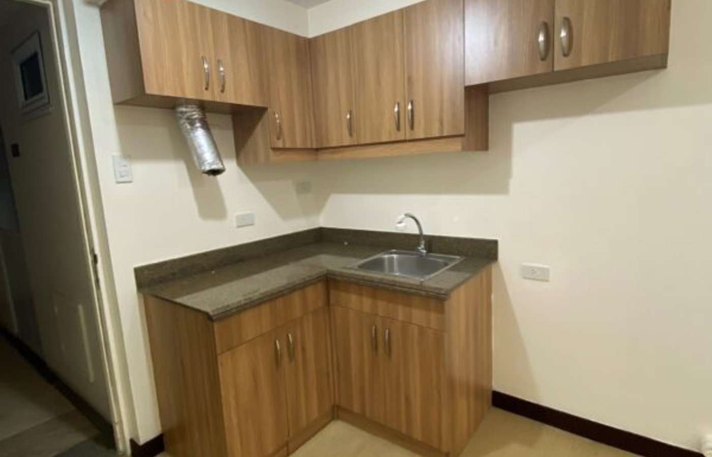1BR Condo Unit For Rent in Torre De Manila, Taft Ave.