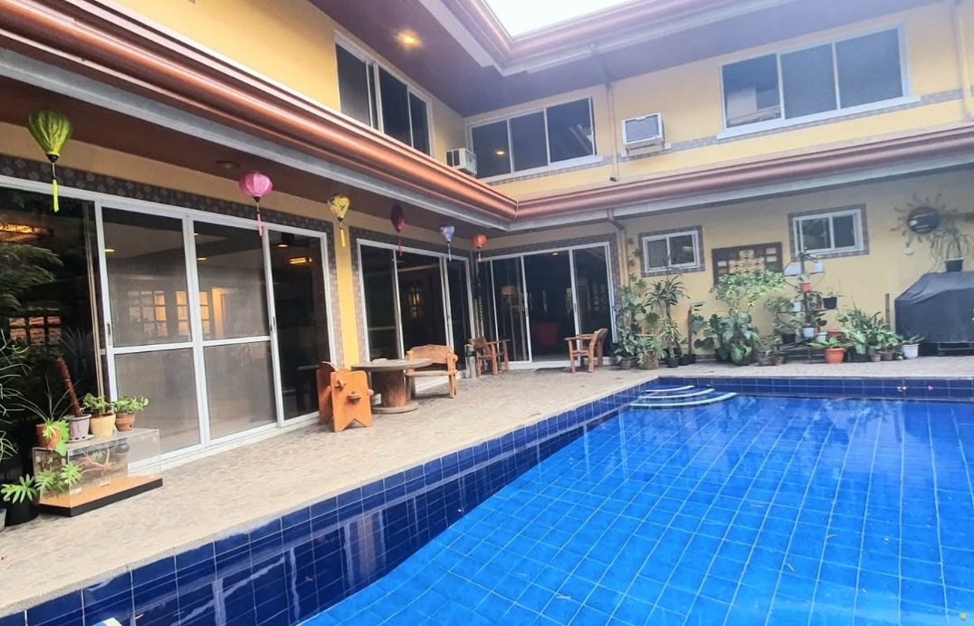 Photo 9 of 10 — 6BR house for sale, White Plains, Quezon City