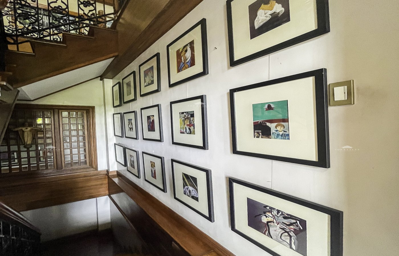 Photo 6 of 10 — 6BR house for sale, Loyola Grand Villas, Quezon City