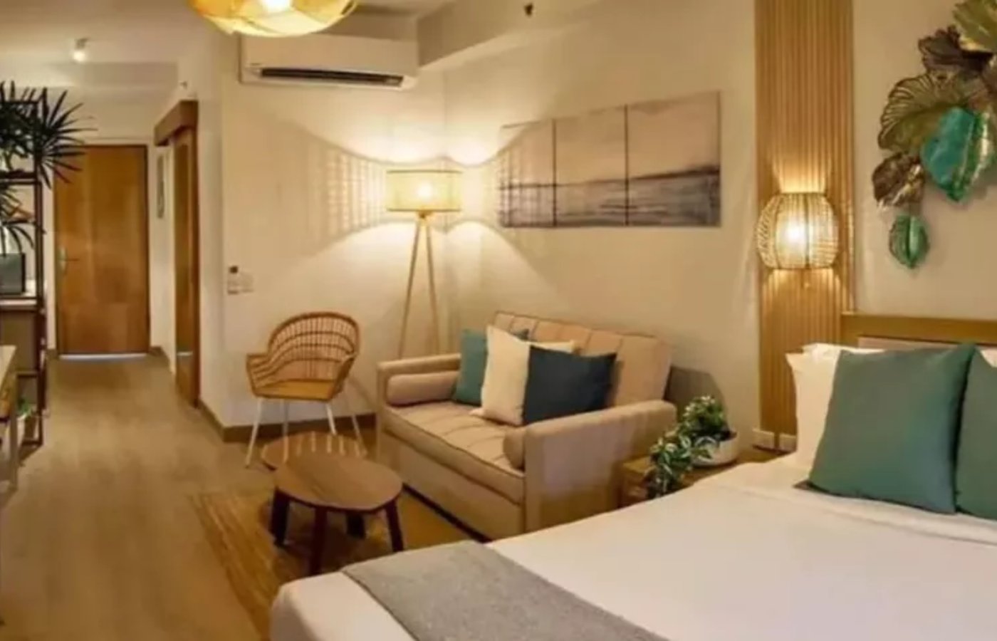 Photo 5 of 10 — Condo for sale, Solmera Coast - Bumi Building, San Juan