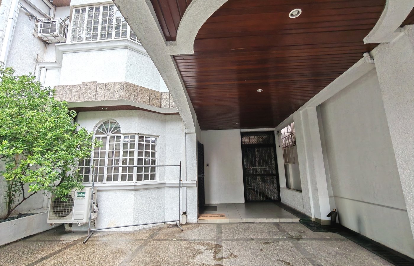 3BR House for Sale in Tandang Sora QC