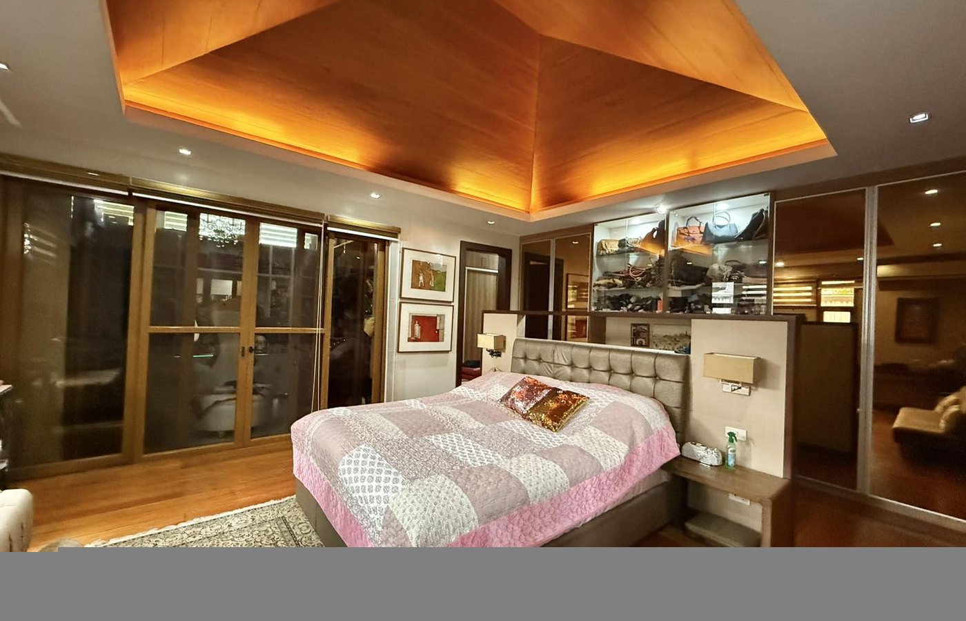 Photo 6 of 10 — 5BR house for sale, Loyola Grand Villas, Quezon City
