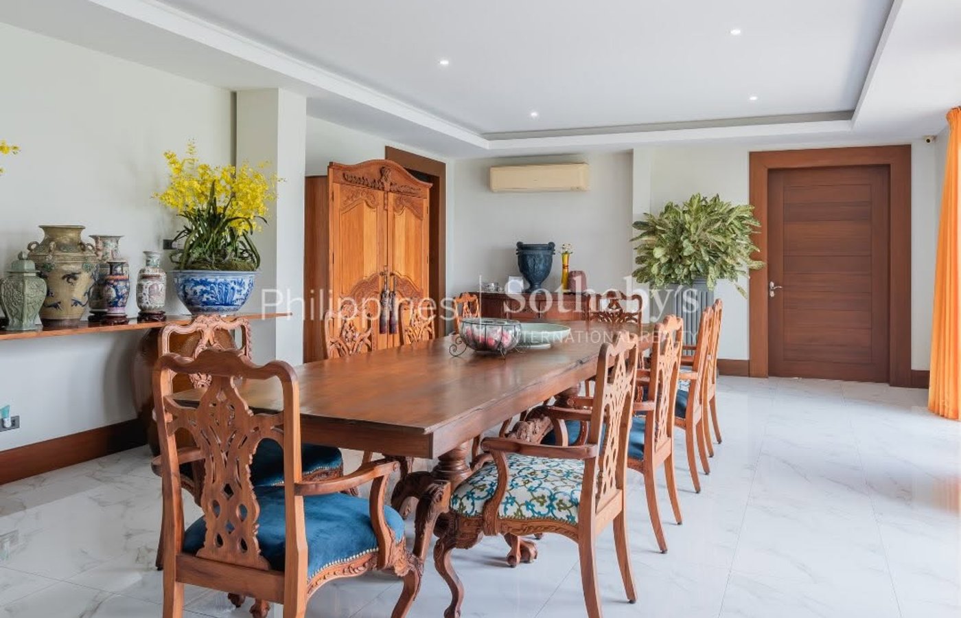 Photo 4 of 10 — 12BR house for rent, White Plains Village, Quezon City