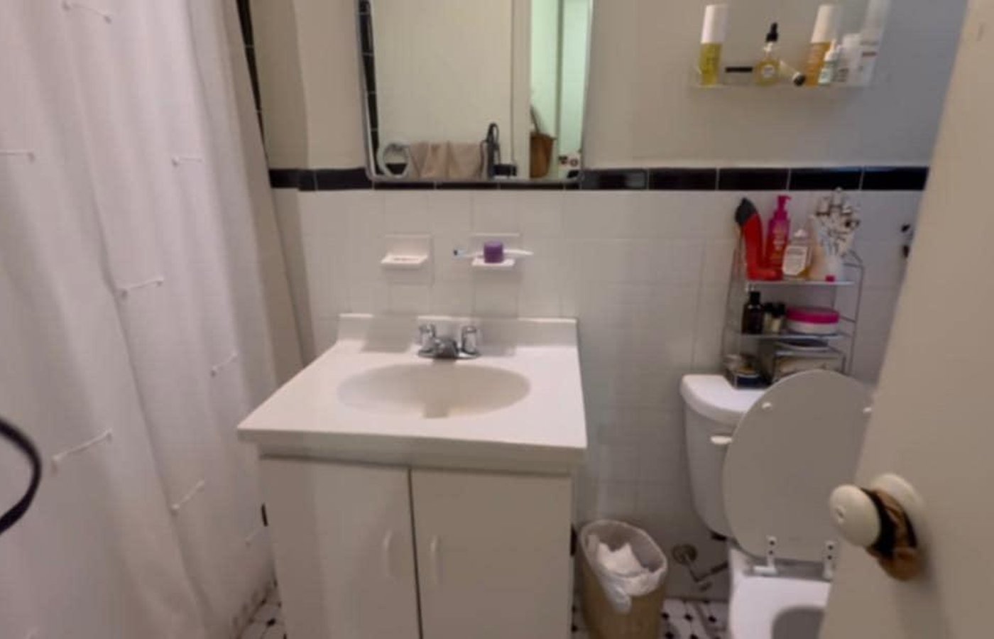 Photo 7 of 9 — Studio for rent, Manila