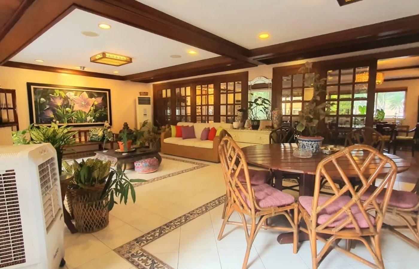 Photo 6 of 10 — 6BR house for sale, White Plains, Quezon City