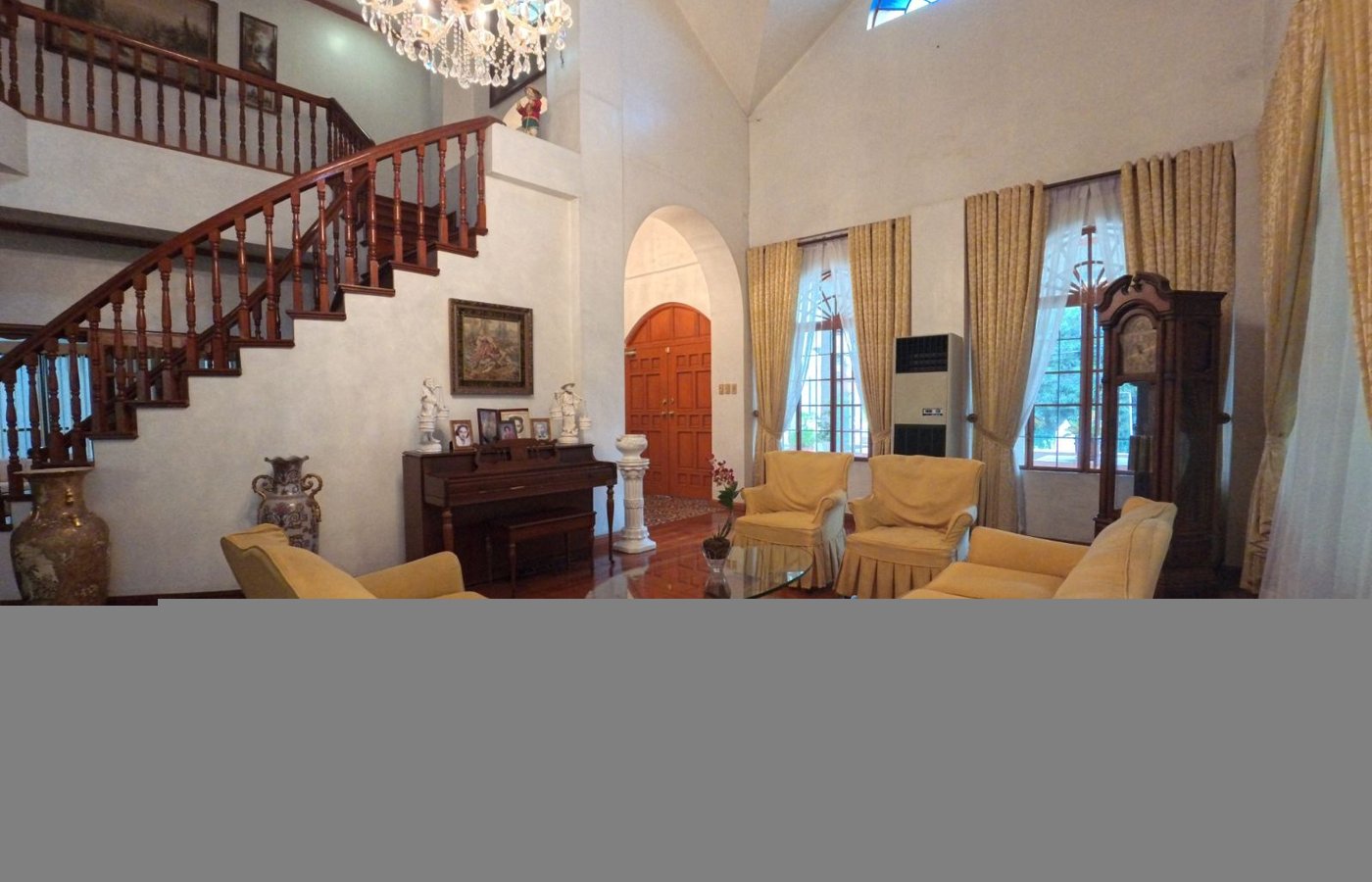 Photo 1 of 10 — 5BR house for sale, Loyola Grand Villas, Quezon City