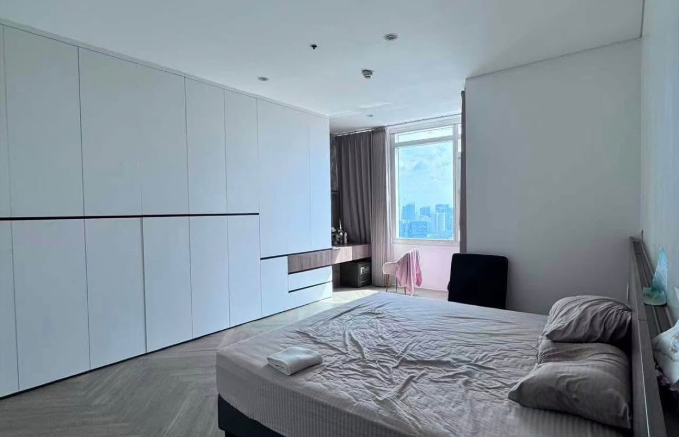 Photo 7 of 9 — 3BR condo for sale, Park Terraces, Makati
