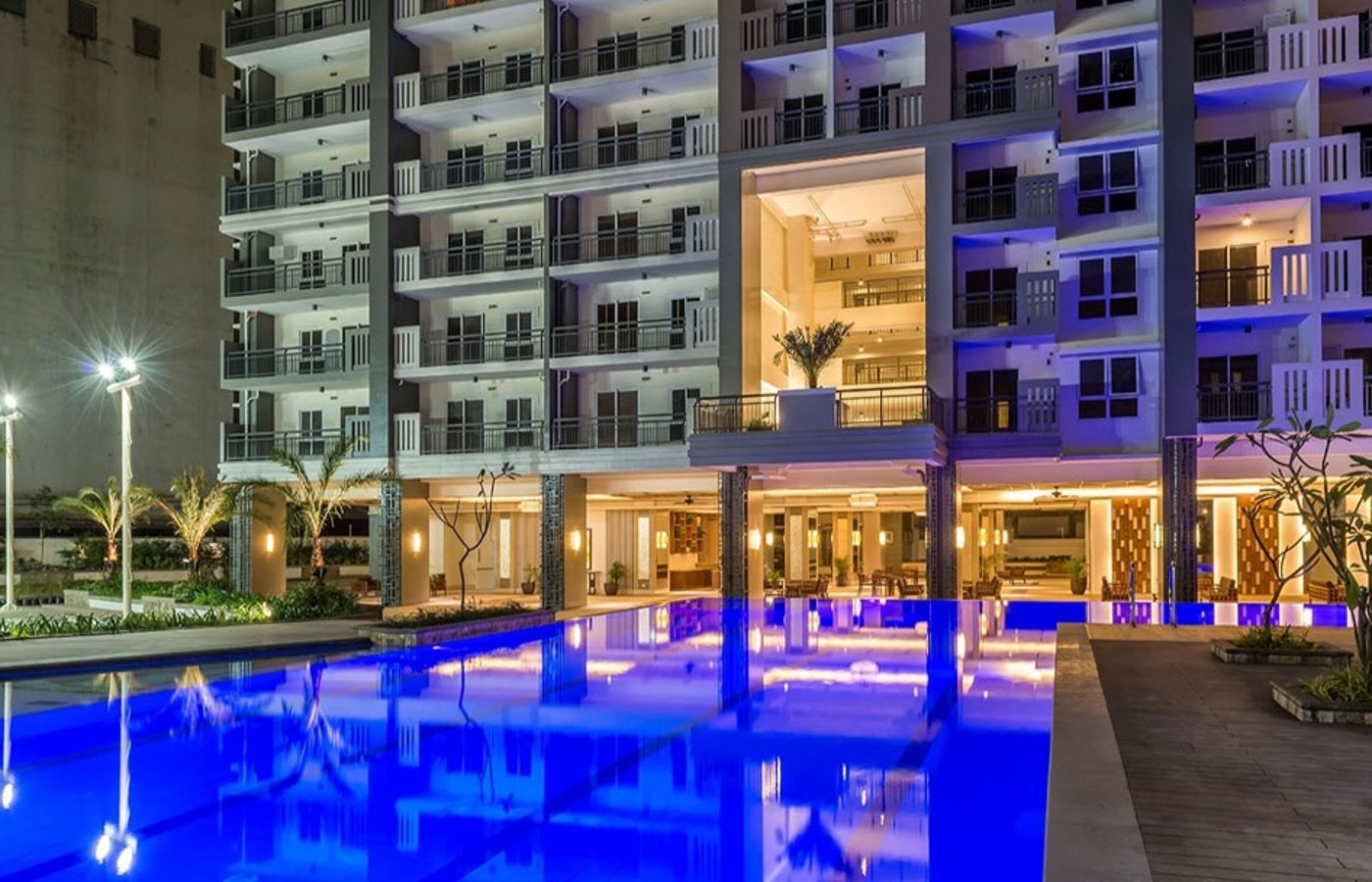 Premium 2BR Penthouse Condo for Sale in Sheridan Towers Facing BGC Skyline | DMCI Homes