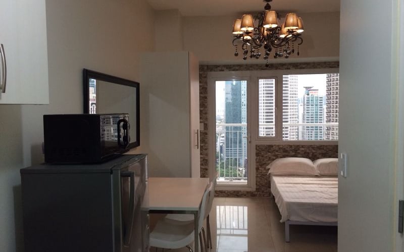 Furnished Studio with Balcony for Rent in SMDC Jazz Residences Makati CBD