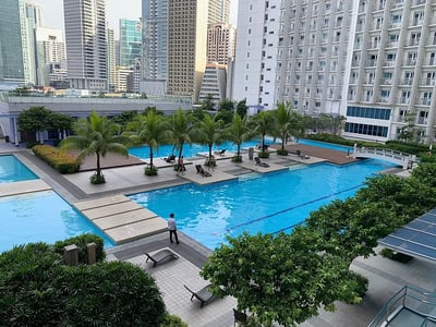 3br Condo in Makati