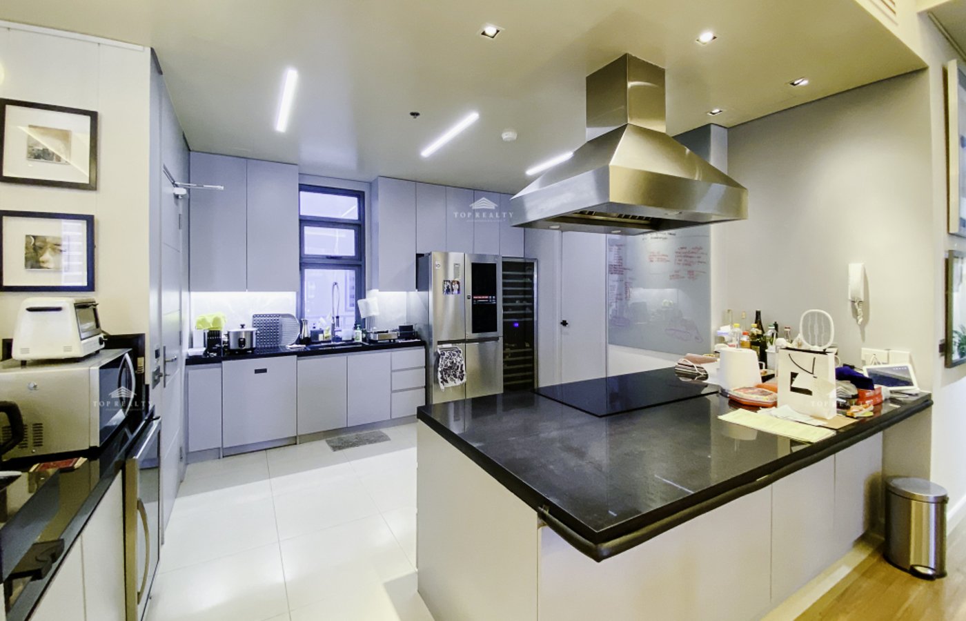 Photo 2 of 8 — 3BR condo for sale, Escala Salcedo, Makati