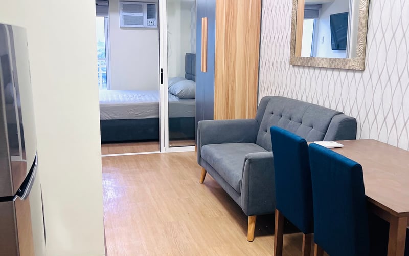 1BR Brixton Place Furnished Condominium DMCI Home Kapitolyo Pasig