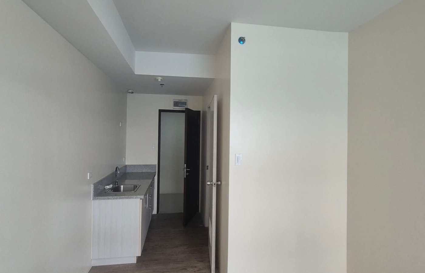 Studio and 1BR unit