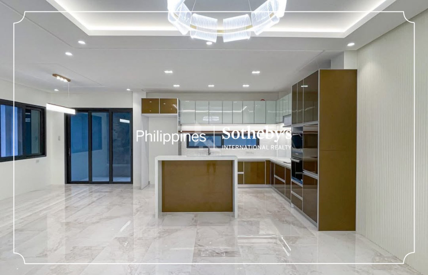 Photo 2 of 10 — 5BR house for sale, Santa Barbara Place Residential Estates, Quezon City