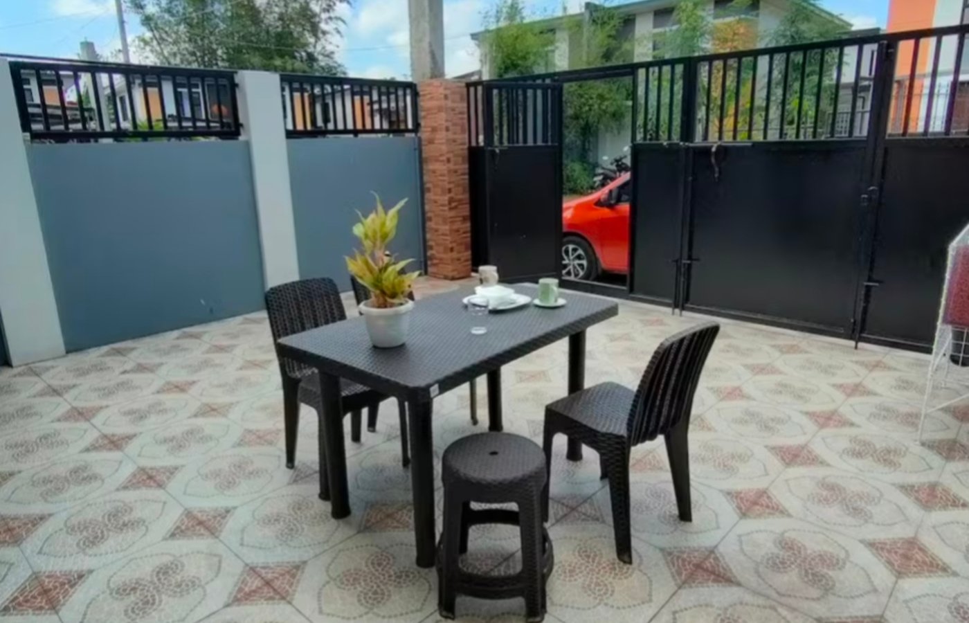 For Rent Fully Furnished House in Lynville Muntingpulo