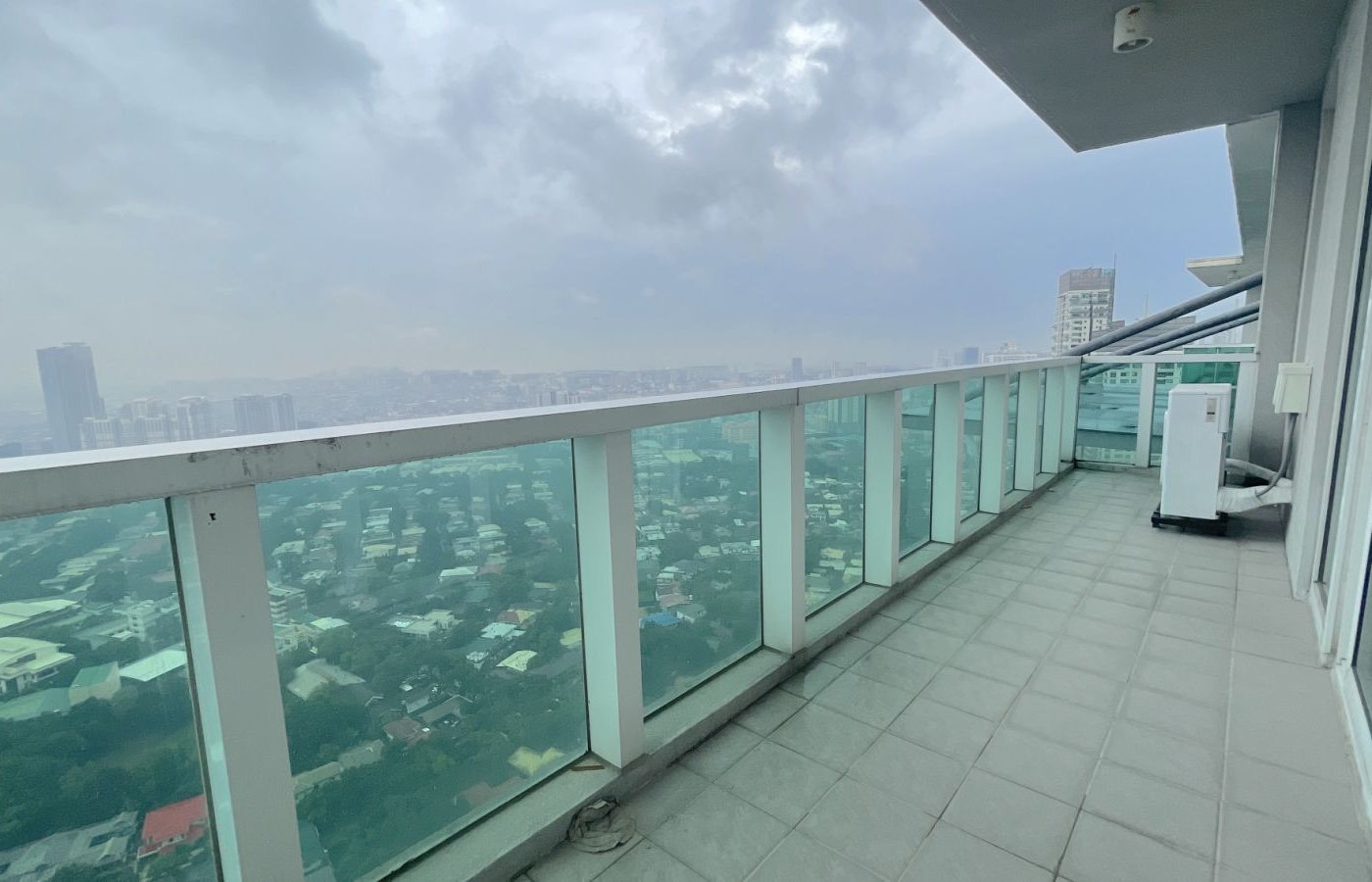 Photo 1 of 4 — 3BR penthouse for sale, Park Terraces, Makati