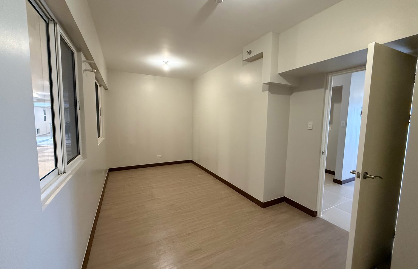Photo 4 of 9 — 2BR condo for rent, The Oriana, Quezon City